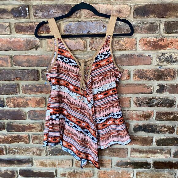 Zoe & Rose Band of Gypsies Aztec Faux Suede Lace-Up Tank Top Women's Size Small - Picture 5 of 6